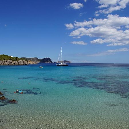 Camping Cala Nova Es Cana Exterior foto