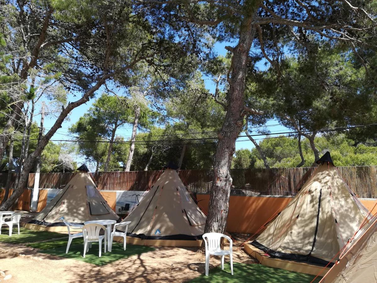 Camping Cala Nova Es Cana Exterior foto