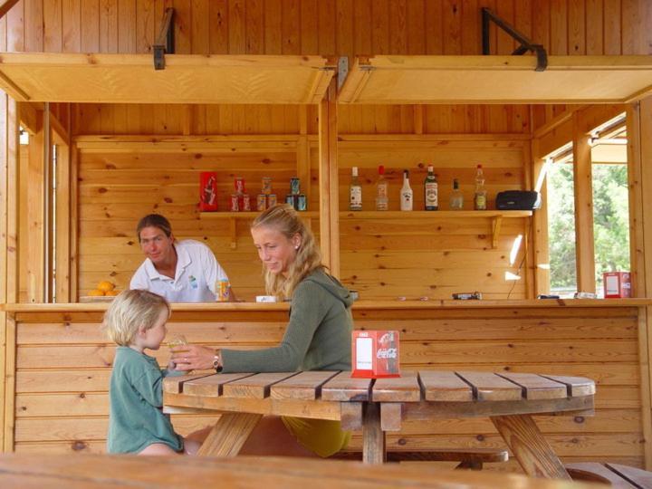 Camping Cala Nova Es Cana Exterior foto