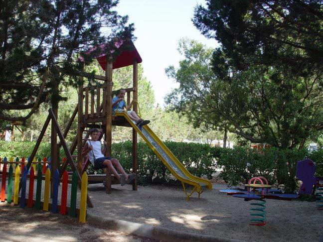 Camping Cala Nova Es Cana Exterior foto